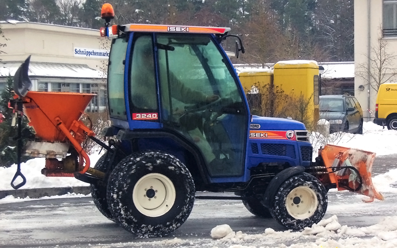 Winterdienst - Glas- & Gebäudereinigung-Thomas Schenk in Strausberg,Berlin, Brandenburg Winterdienst - Glas- & Gebäudereinigung-Thomas Schenk in Strausberg,Berlin, Brandenburg